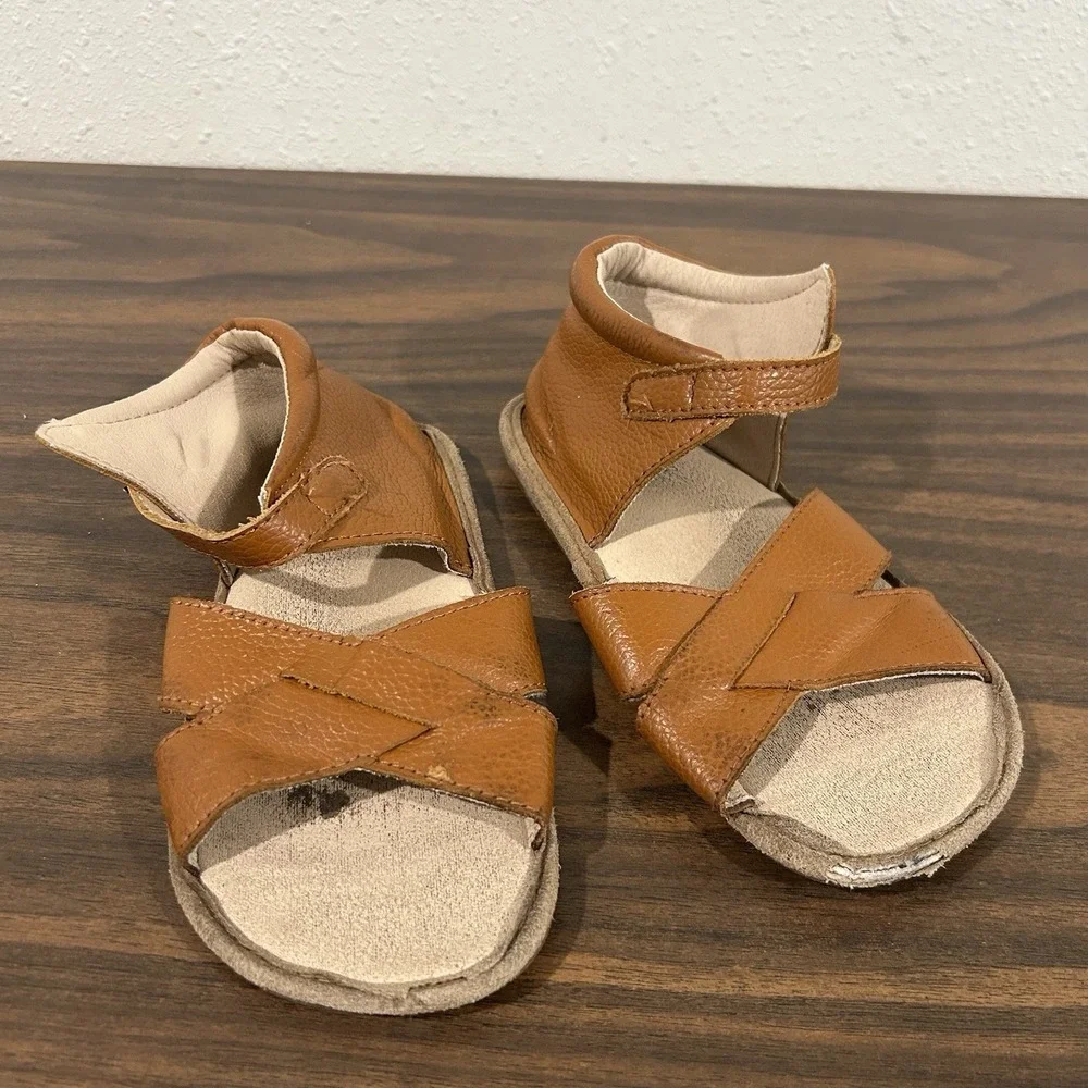 Little Love Bug Girls Sebby Sandals Size 13 Barefoot Brown Leather Wide Toe Box